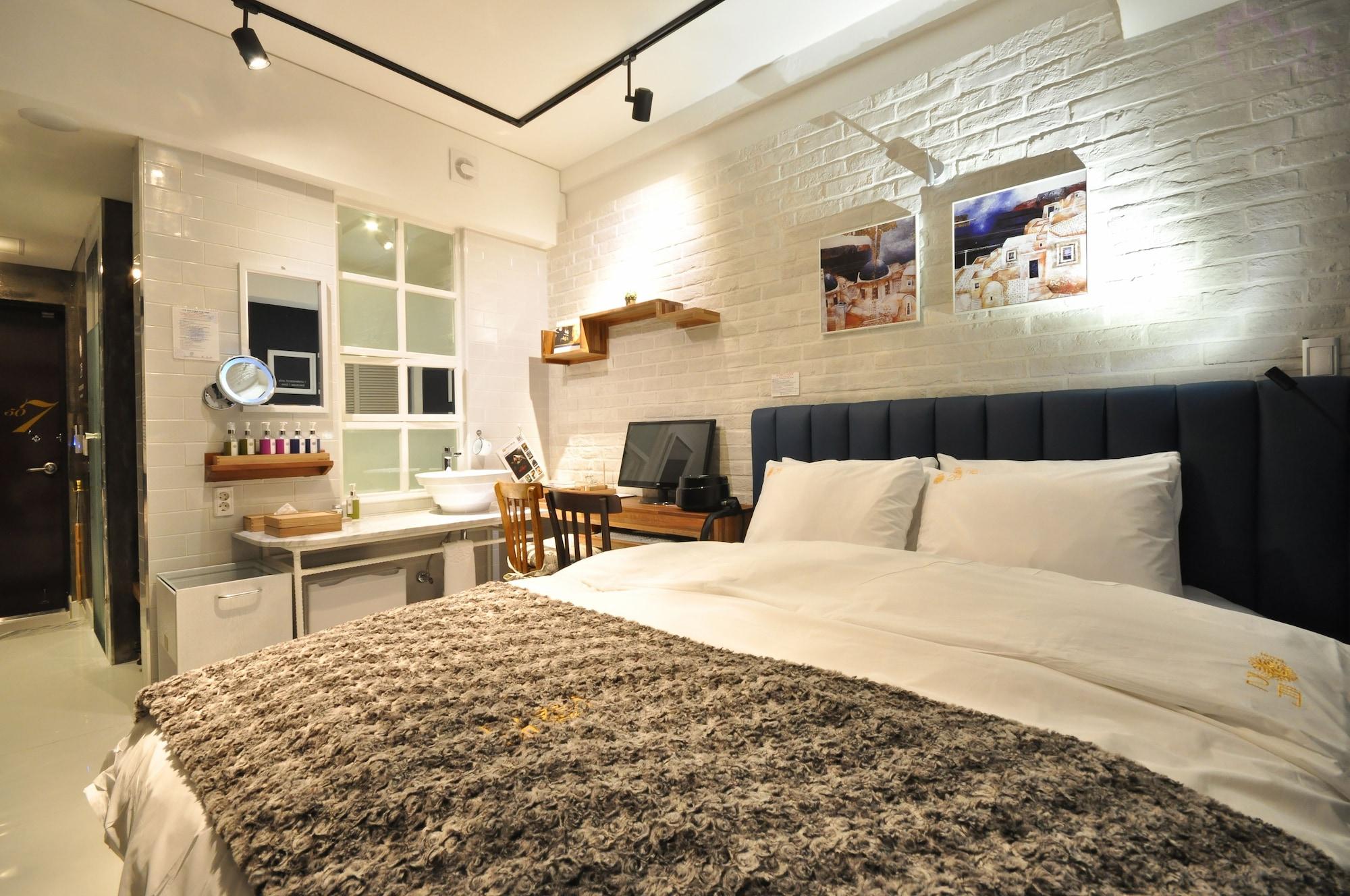 February Hotel Apsan Daegu Ngoại thất bức ảnh