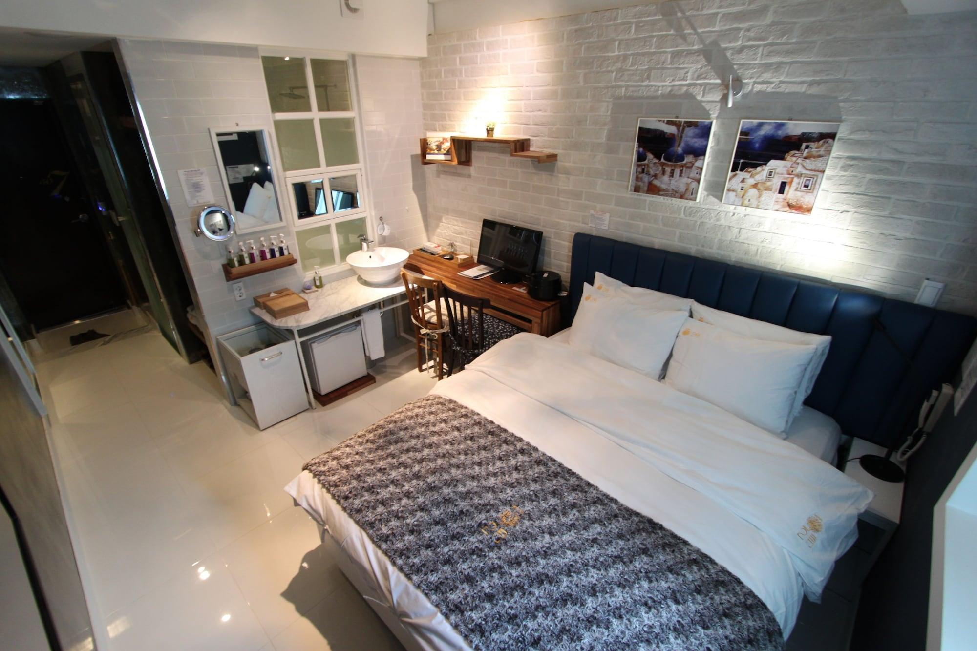 February Hotel Apsan Daegu Ngoại thất bức ảnh