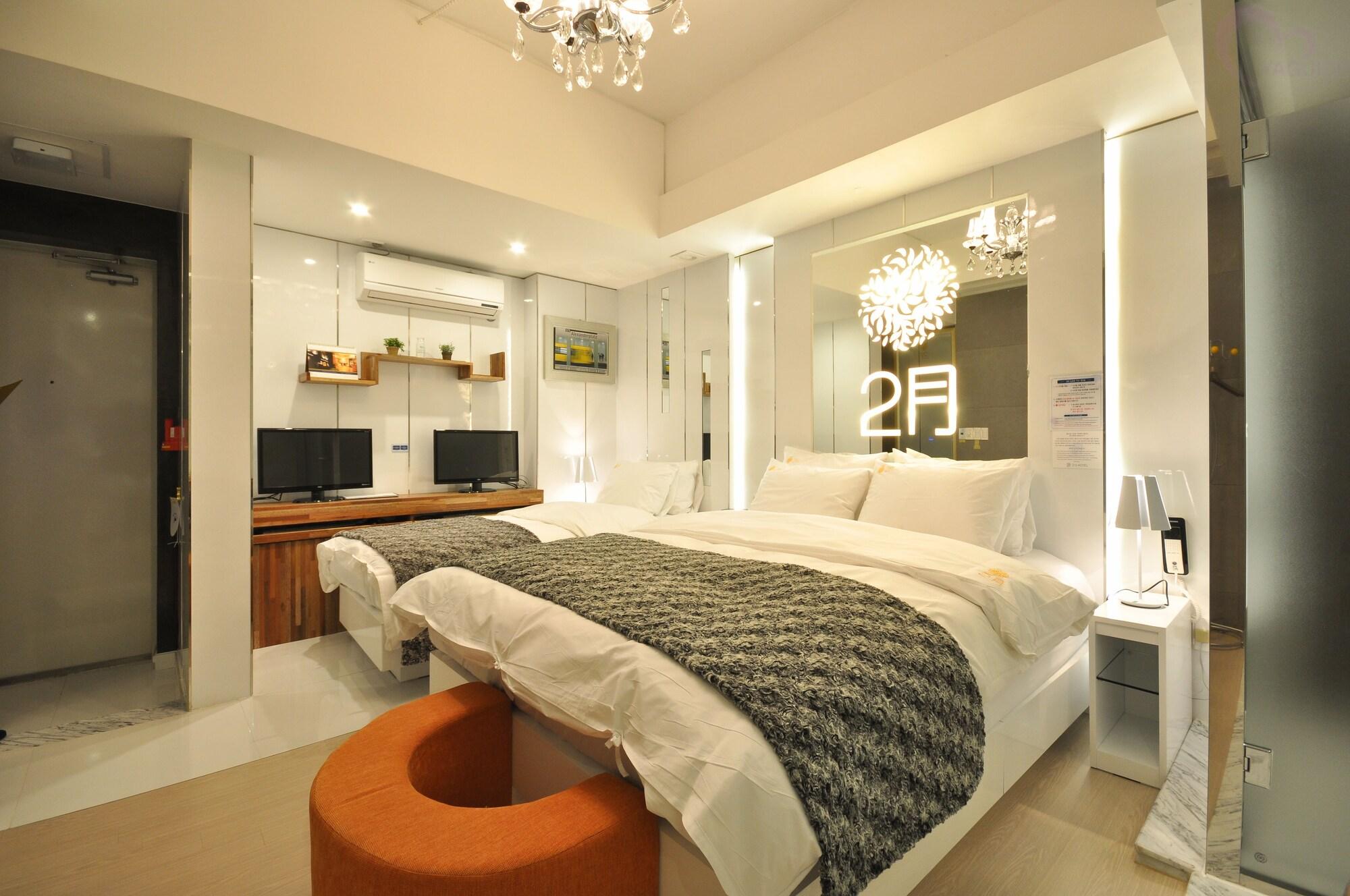 February Hotel Apsan Daegu Ngoại thất bức ảnh