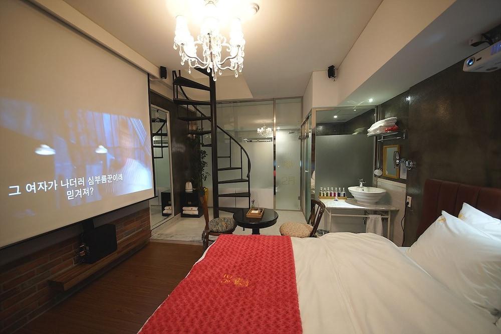February Hotel Apsan Daegu Ngoại thất bức ảnh