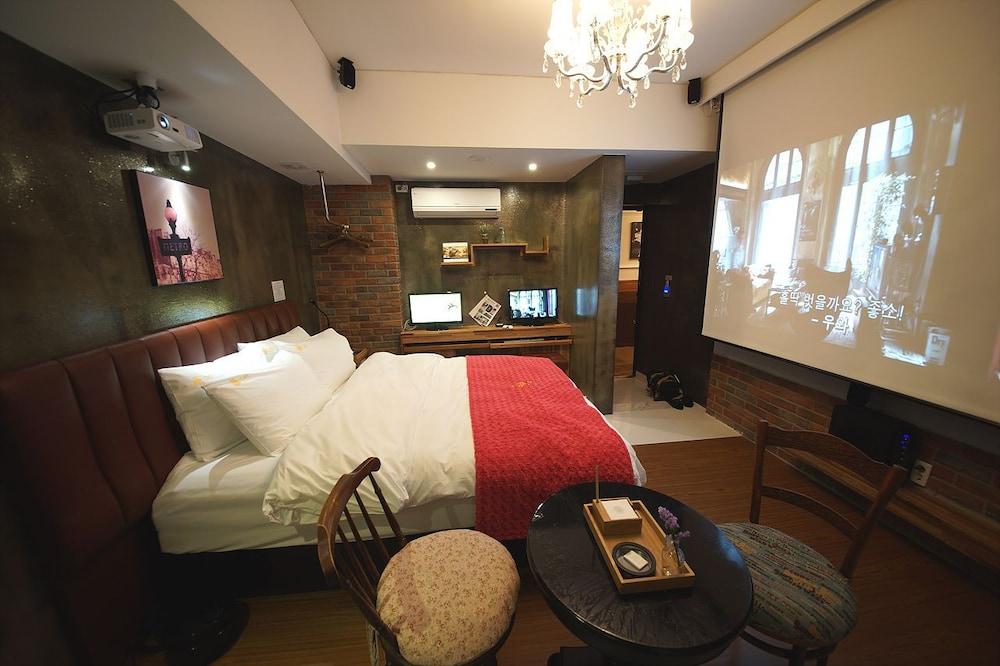 February Hotel Apsan Daegu Ngoại thất bức ảnh