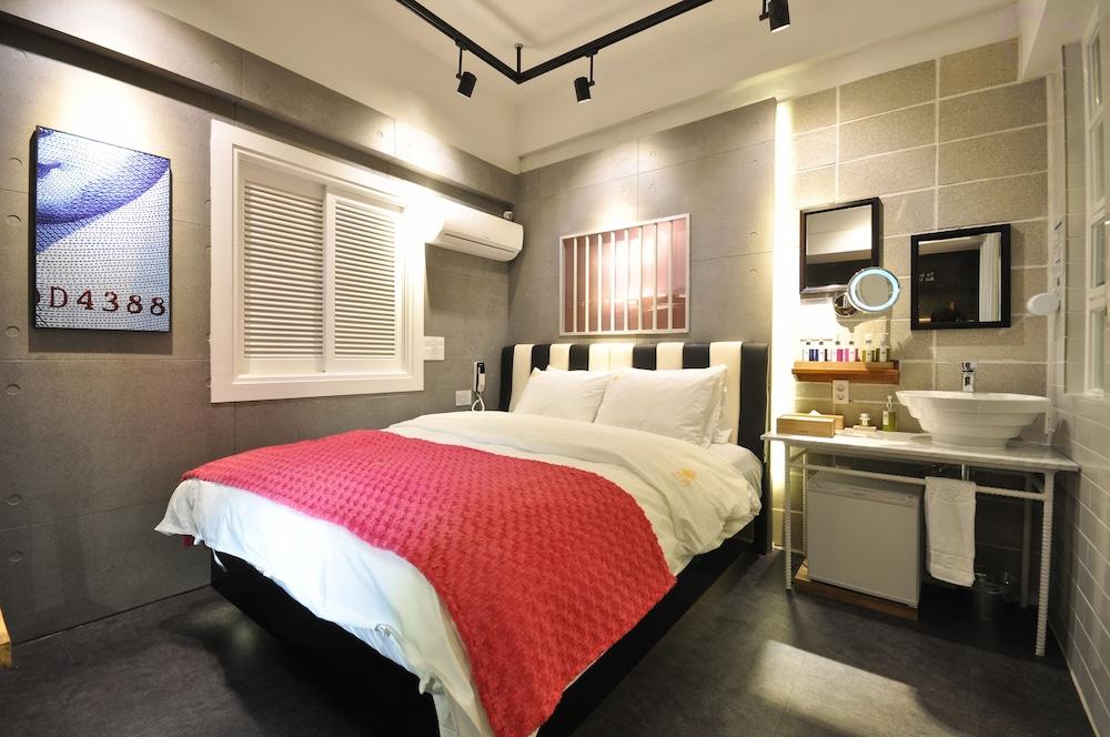 February Hotel Apsan Daegu Ngoại thất bức ảnh
