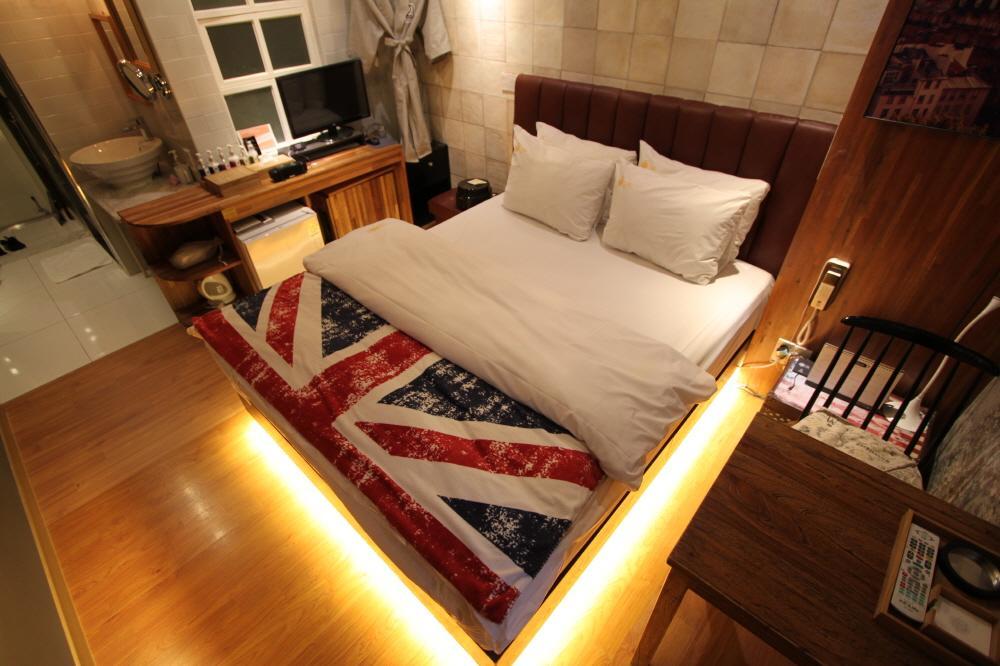 February Hotel Apsan Daegu Ngoại thất bức ảnh