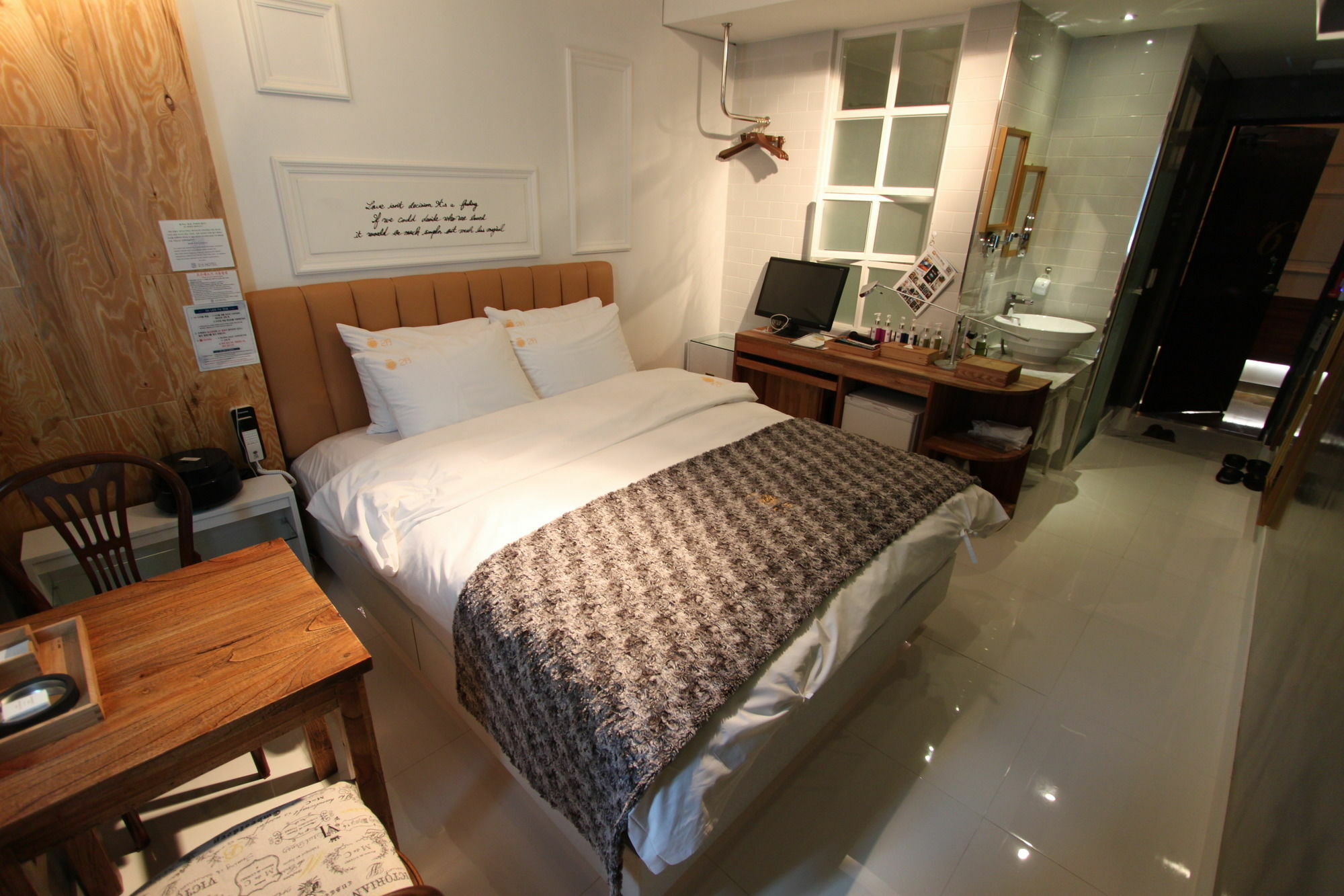 February Hotel Apsan Daegu Ngoại thất bức ảnh